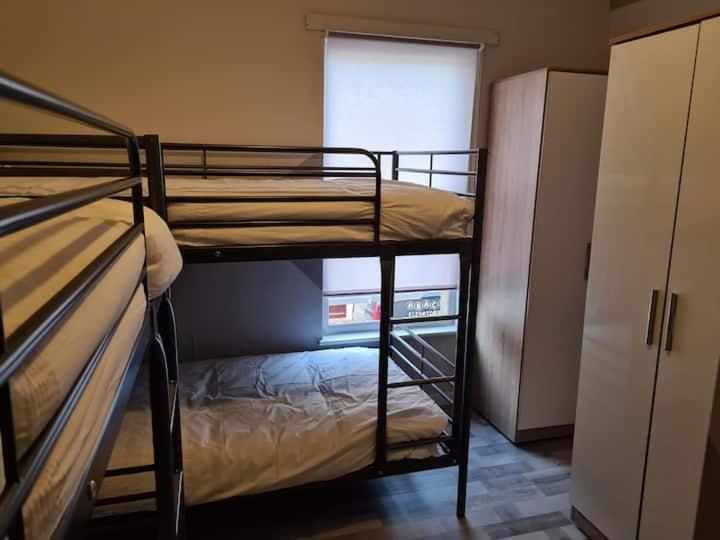 Апартаменты Next To Liverpool Stadium Экстерьер фото